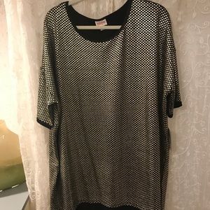 Great New Year’s top! Elegant, LuLaRoe, Irma, 2XL